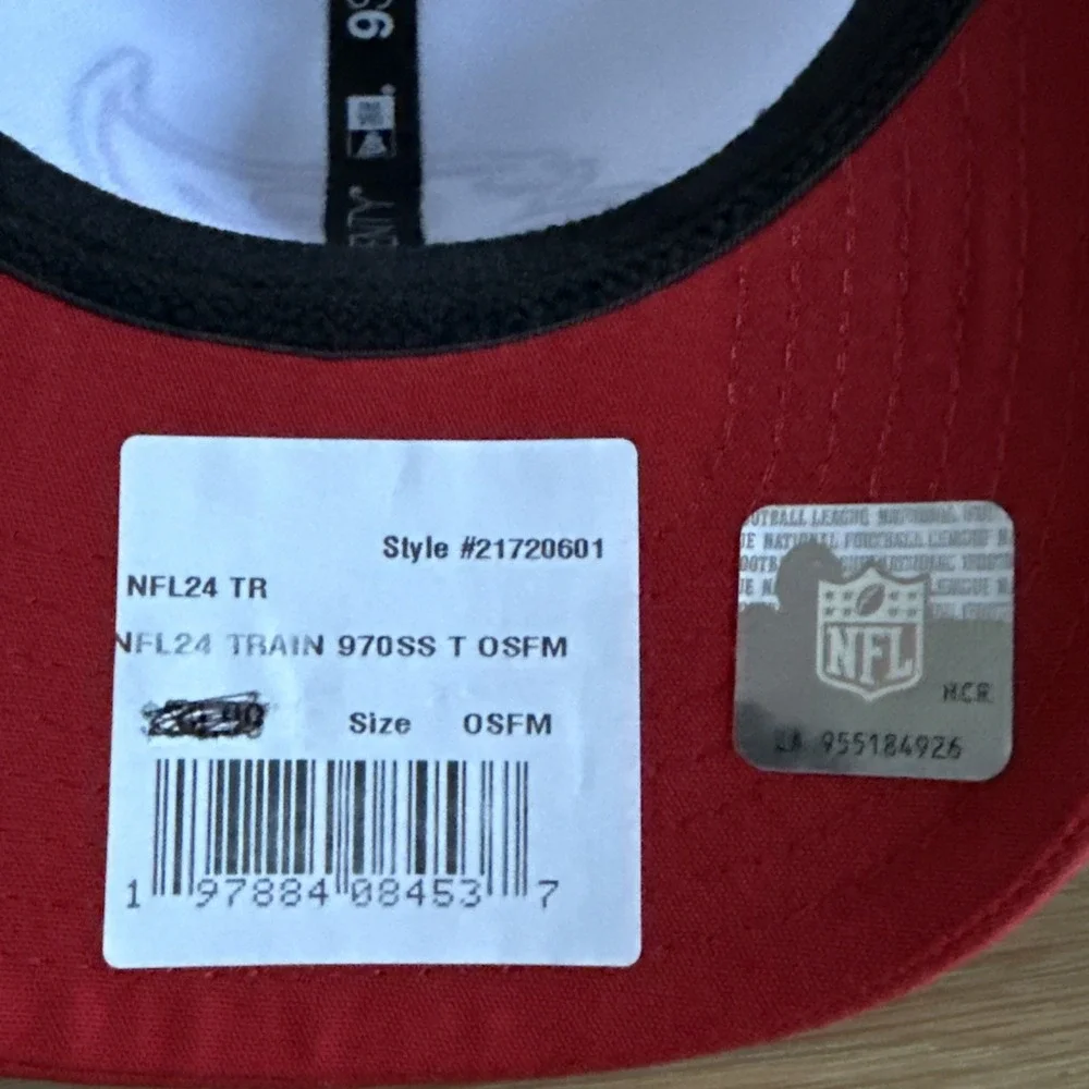 Tampa Bay Buccaneers New‎ Era 9SEVENTY Stretch-Snap 2024 White Hat NFL NWT OSFM